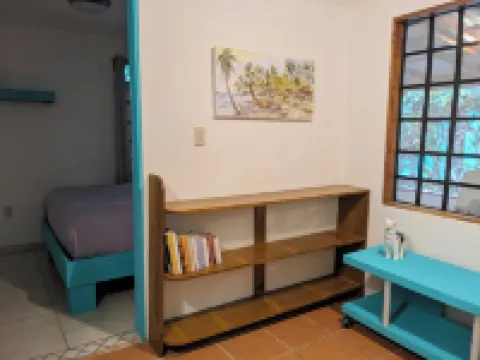 Delightful garden apartment, 2 minute walk from the beach in Cahuita Hotel a 