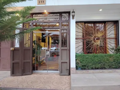 金色基拉飯店 住宿飯店