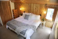 Mid Century Mountain Modern Cabin Hotels near Fairmont Hot Springs Resort