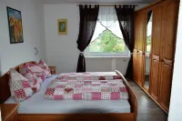 Harmonie Stüberl Hotels in Thomasroith