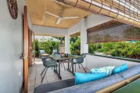 Mission Beach Shores - 4-Star