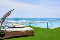 โรงแรมกาวินาคอสตามาร์ - ติดทะเล