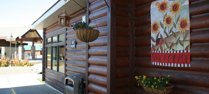 Yellowstone Lodge Hotels in Gallatin County