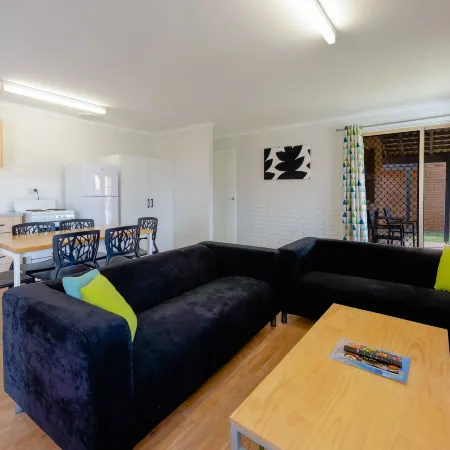 Geraldton's Ocean West Holiday Units & Short Stay Accommodation