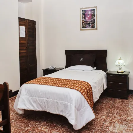 Bris Hotel Hoteles en Nazca
