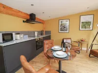 Rhosyn Hotels in Welshpool