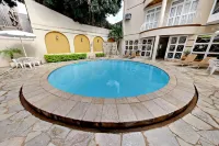 Tamareiras Park Hotel فنادق في أوبيرابا