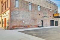 1 Block to Lake City Marina: Condo w/ Rooftop Deck -  Appartamenti vacanze