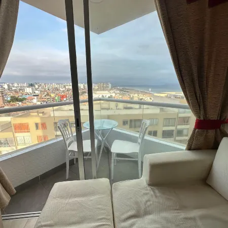 Ocean View Apartment with Pool (1206)