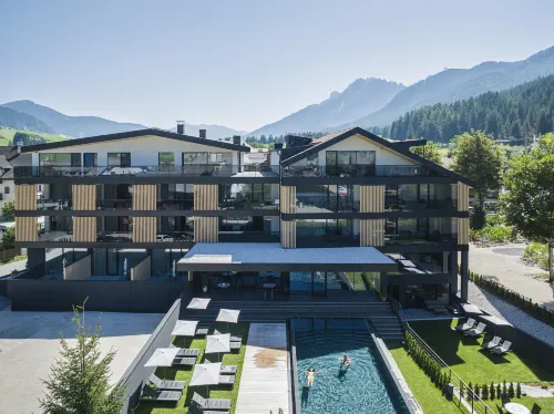 Studio di 1500 m² in Appartamento con 1 bagno privato in zona Villabassa - parcheggio