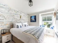 Beachspoke Loft Hotels in Redruth
