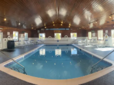 Elmwood Resort Hotel Hotels in Wells