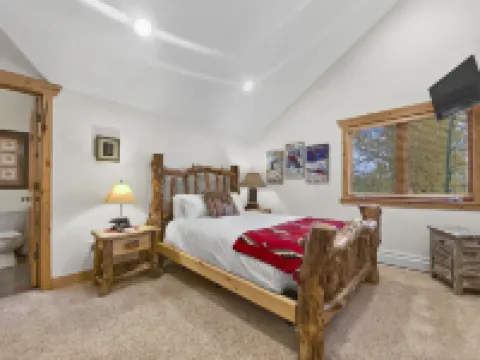 狼木小屋6號2臥室小屋 由RedAwning提供