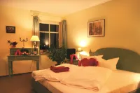 Hammers Landhotel Gmbh Hotels in Teltow