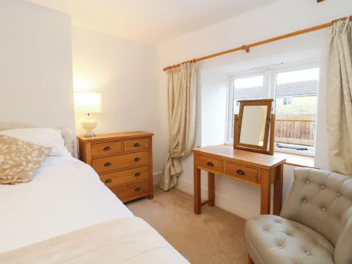 Greenham Cottage Hotels in Norton Sub Hamdon