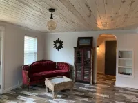 Valentine's Northern New Mexico Mountain Ranch on Colorado Border 2 Bedroom Retreat by RedAwning - balcony