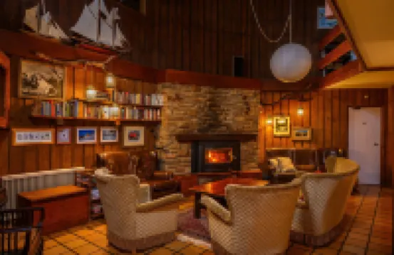 Kasees Apartments & Mountain Lodge