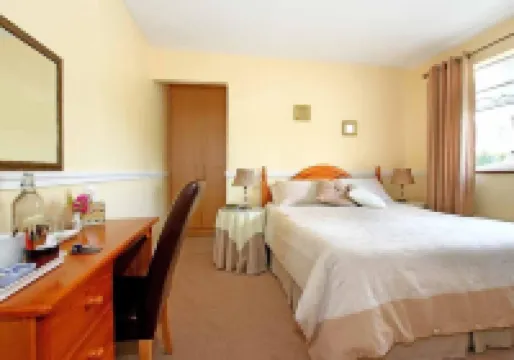 Ashleigh House B&B Hotels in 
