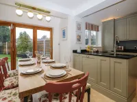 Primrose Place Hotels in Steyning