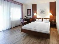 Waldhotel Bächlein, Inh. Georg Jung e.K. Hotels in Mitwitz
