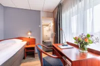 Two Brothers Hotel Astoria Hotels in Noordwijk