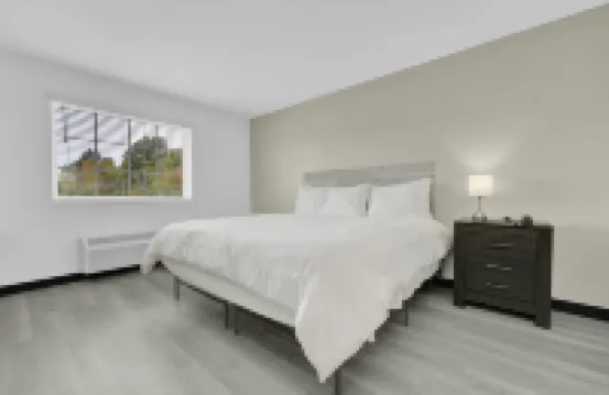 Holmes Suites Inn Columbus Pataskala - I-70 East