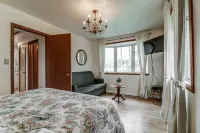 Vineyard Villa Hotels in Niagara-on-the-Lake