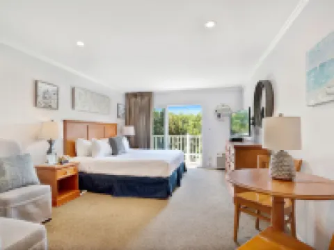 East Hampton House Resort Hotels in East Hampton North