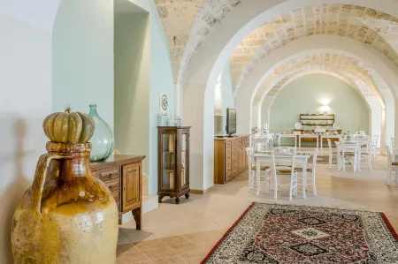 Laurito Resort & Spa Отели рядом с достопримечательностью «Tsunami Water Park»