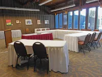 Barren River Lake State Resort Park Hotels in Lucas