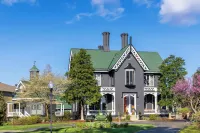 Inn at Woodhaven-in the Heart of the Bourbon Trail-over 12 Distilleries Nearby Hotels in Saint Matthews