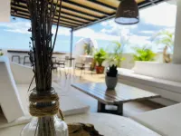 Ocean Breeze - Bintang 2