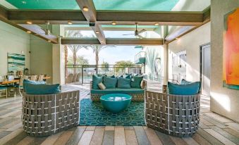 CozySuites at Town Lake