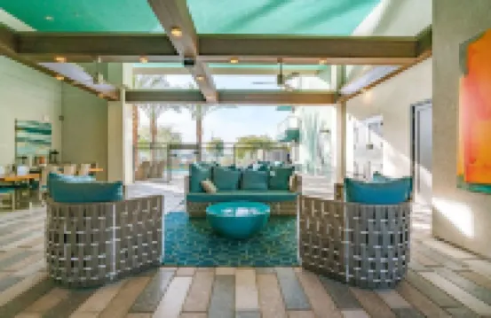 CozySuites at Town Lake