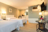 Eagle House Motel Hotels in Gloucester
