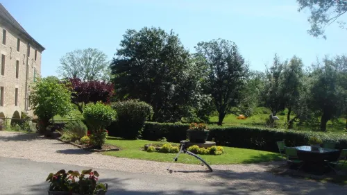 Moulin de Bourgchateau Hotel a Mervans