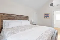 Appian Way Monte Carlo 1 Bedroom Cabin by RedAwning