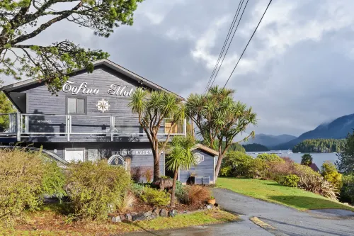 Tofino Motel Harborview Hotels in Tofino