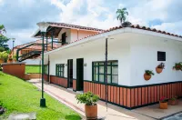 Finca Hotel Valparaíso Các khách sạn ở 