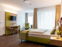 Gästehaus Lazarus Hotels near The Berlin Wall