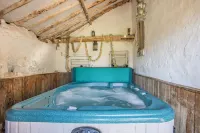The Hayloft Hotels in Breckland District