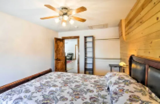 Updated Main St Apt Near Fishlake and Capitol Reef! Hotels in 