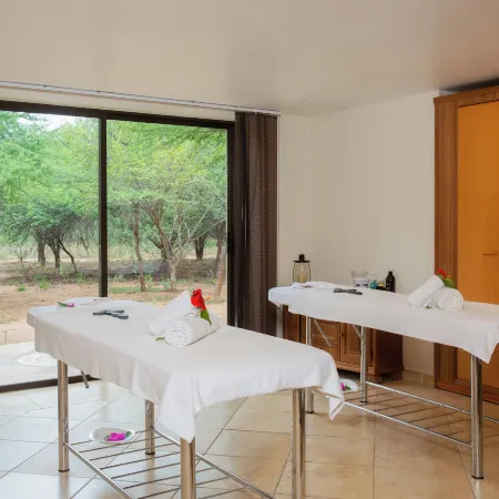 Kubu Safari Lodge
