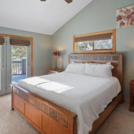 2 Sarazen Home with Hot Tub and BBQ on the Deck, Close to Woodlands Golf Course by Redawning