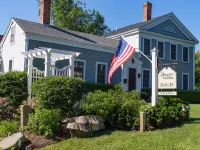 Brewster by the Sea Inn Hotels in Brewster