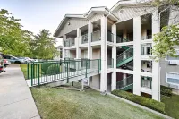 Near Branson Landing / Sister Condo Very Close by! - spa