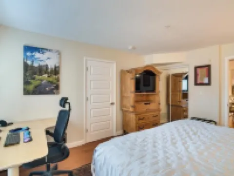 River Pines C207 2 Bedroom Condo by RedAwning Hotels in Edwards