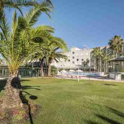 Hotel Ilunion Las Lomas Hotel Exterior