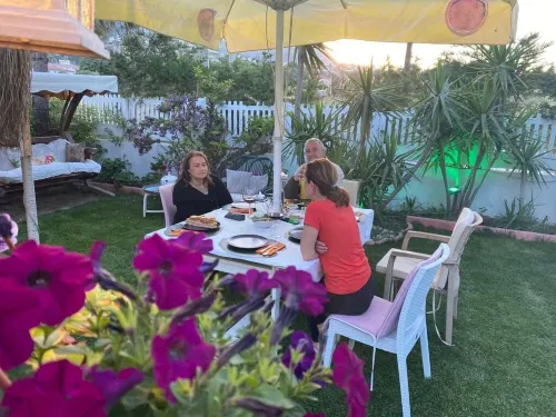 PALMIYE PANSIYON Hotels in Karaburun