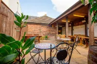 The Howard Arms Hotels in Brampton